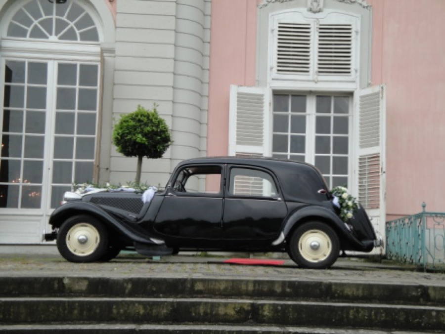 Oldtimer mieten Köln - Citroen Gangsterlimousine